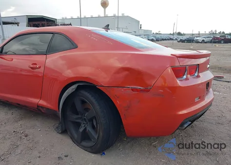 2010 Chevrolet Camaro 2Ss z USA, uszkodzony, nr VIN 2G1FK1EJ2A9184904